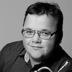 Andreas Stich - Leiter des Kulturwerk:
eine einzigartige Kulturstätte - WEISSESHAUS
... und hier kommen Sie direkt zu meiner Präsentation. Andreas Stich - Leiter des Kulturwerk:
eine einzigartige Kulturstätte - WEISSESHAUS
... und hier kommen Sie direkt zu meiner Präsentation.